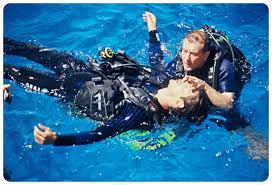 Záchrannársky potápačský kurz rescue diver-PADI
